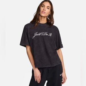 Women’s Nike “Just Do It” Oversized Top